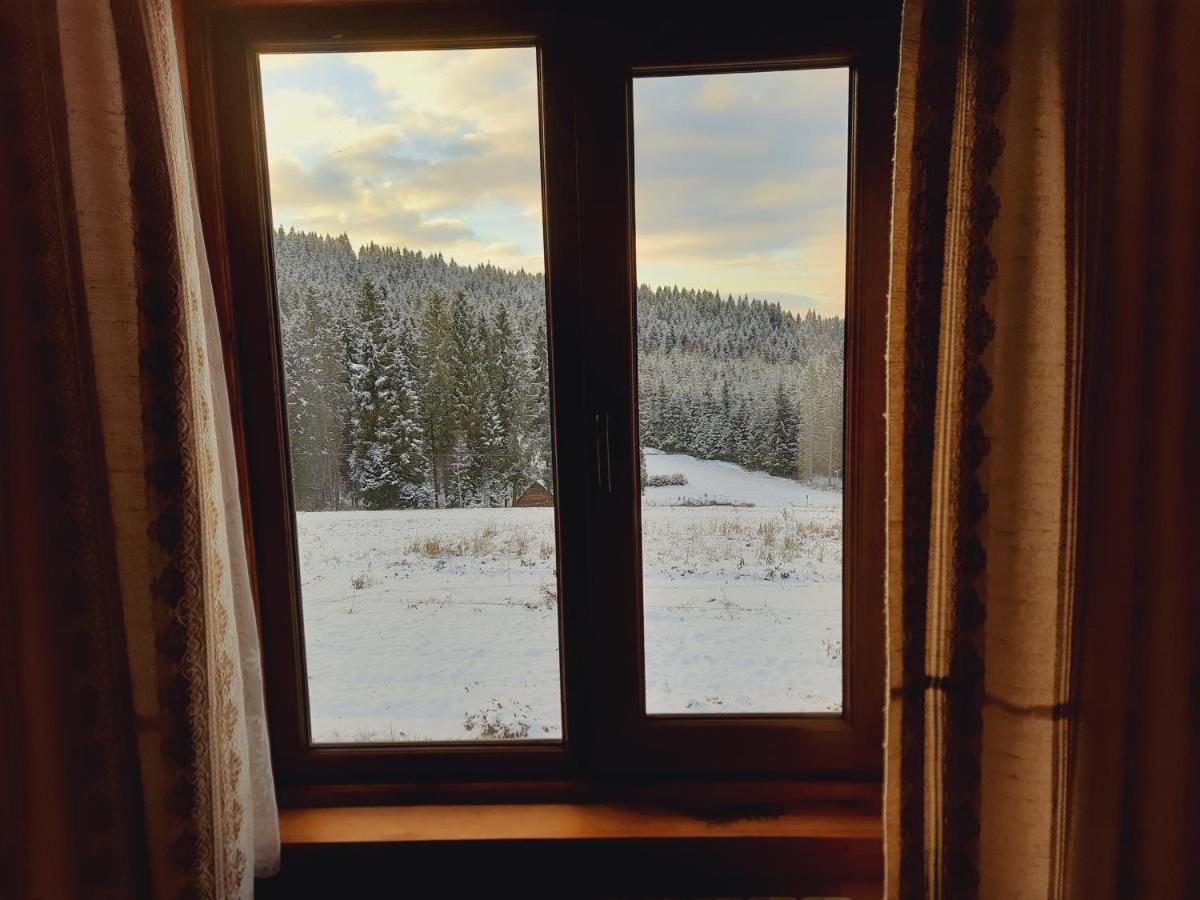 Зубровиця Bukovinka Extérieur photo